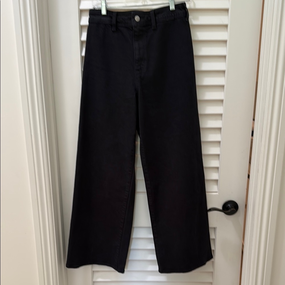 Black Flare Wide-Leg Jeans with Relaxed Fit